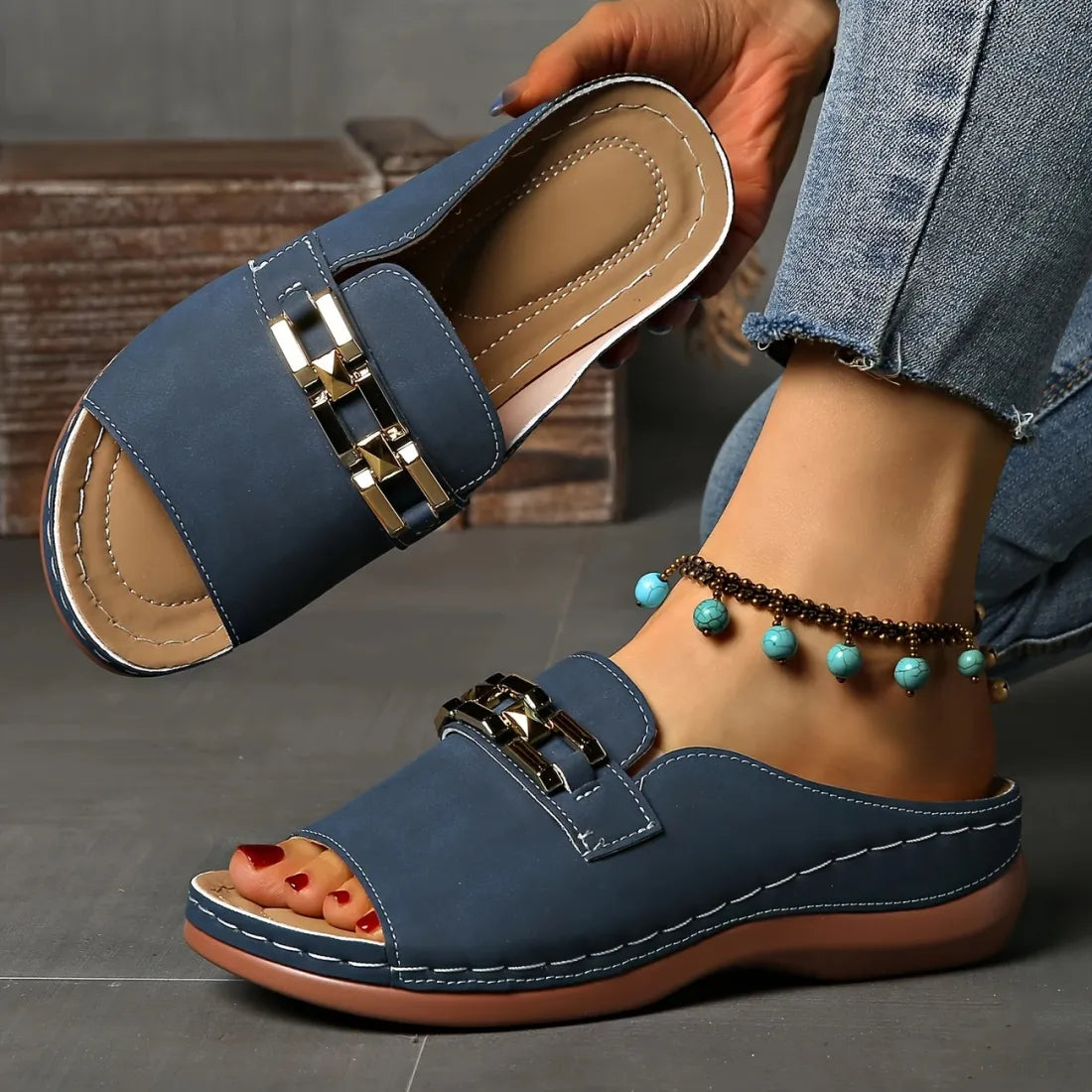 Wedge Peep Toe Sandals with Metal Decoration