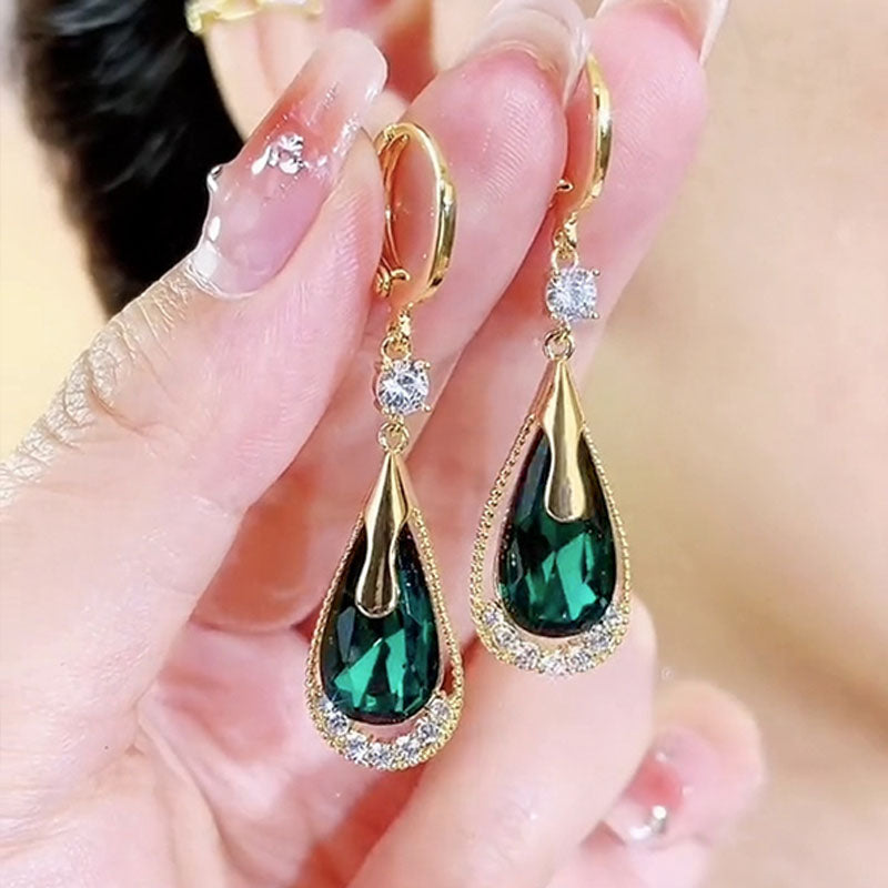 Elegant Crystal Drop Earrings