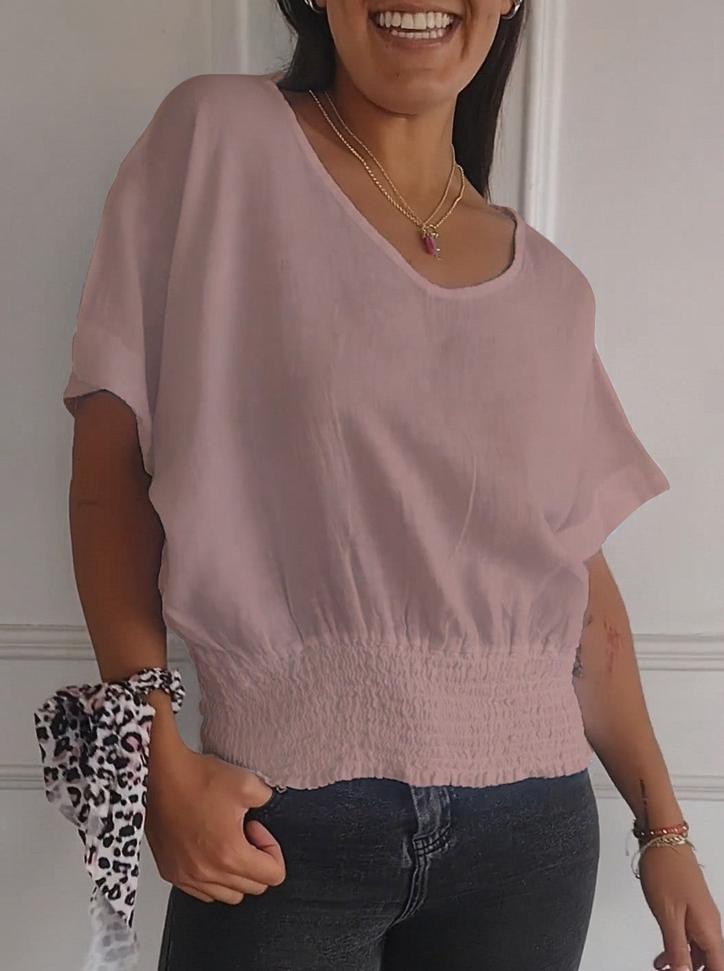 ⏰ Limited Time Offer – 50% Off! 🔥Simple Solid Color V-Neck Half-Sleeve T-Shirt💛