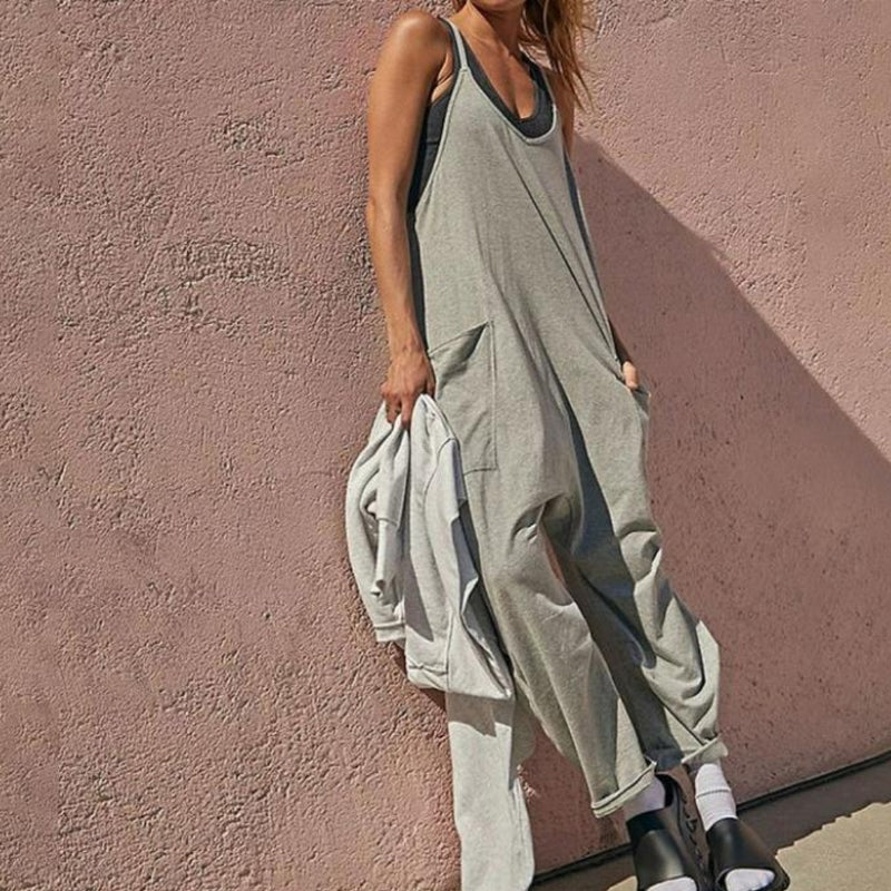 🌟Summer Sale- 49% OFF❤️🔥Solid V-Neck Sling Pocket Jumpsuit