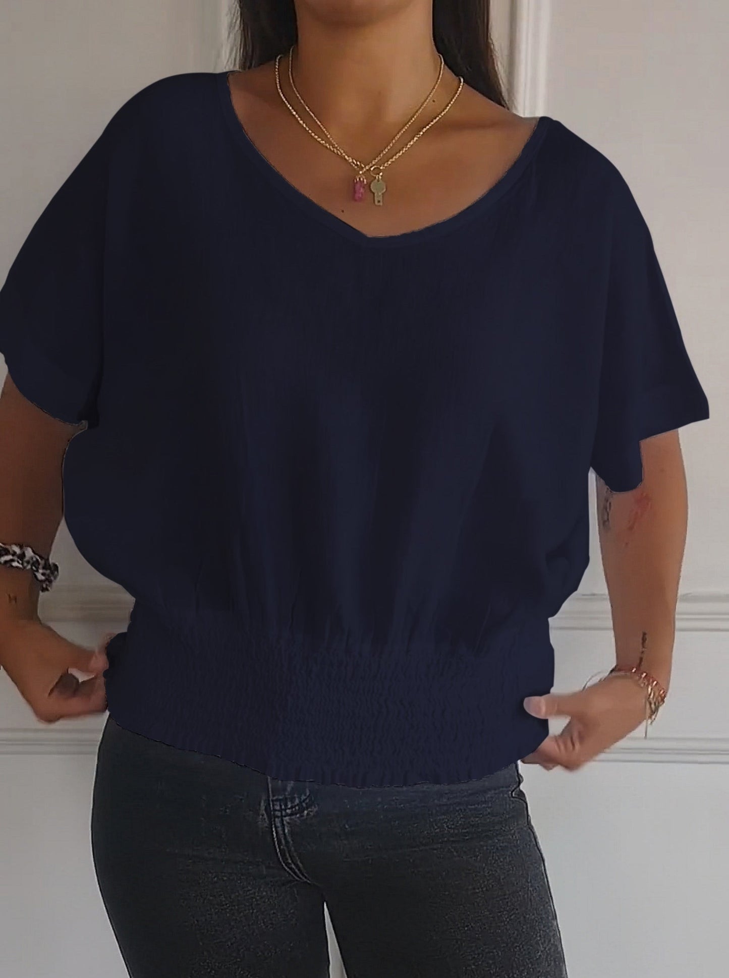 ⏰ Limited Time Offer – 50% Off! 🔥Simple Solid Color V-Neck Half-Sleeve T-Shirt💛