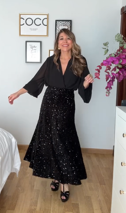 NEW✨✨Women's Long Sleeve Top & Sequin Maxi Skirt Two-Piece Set