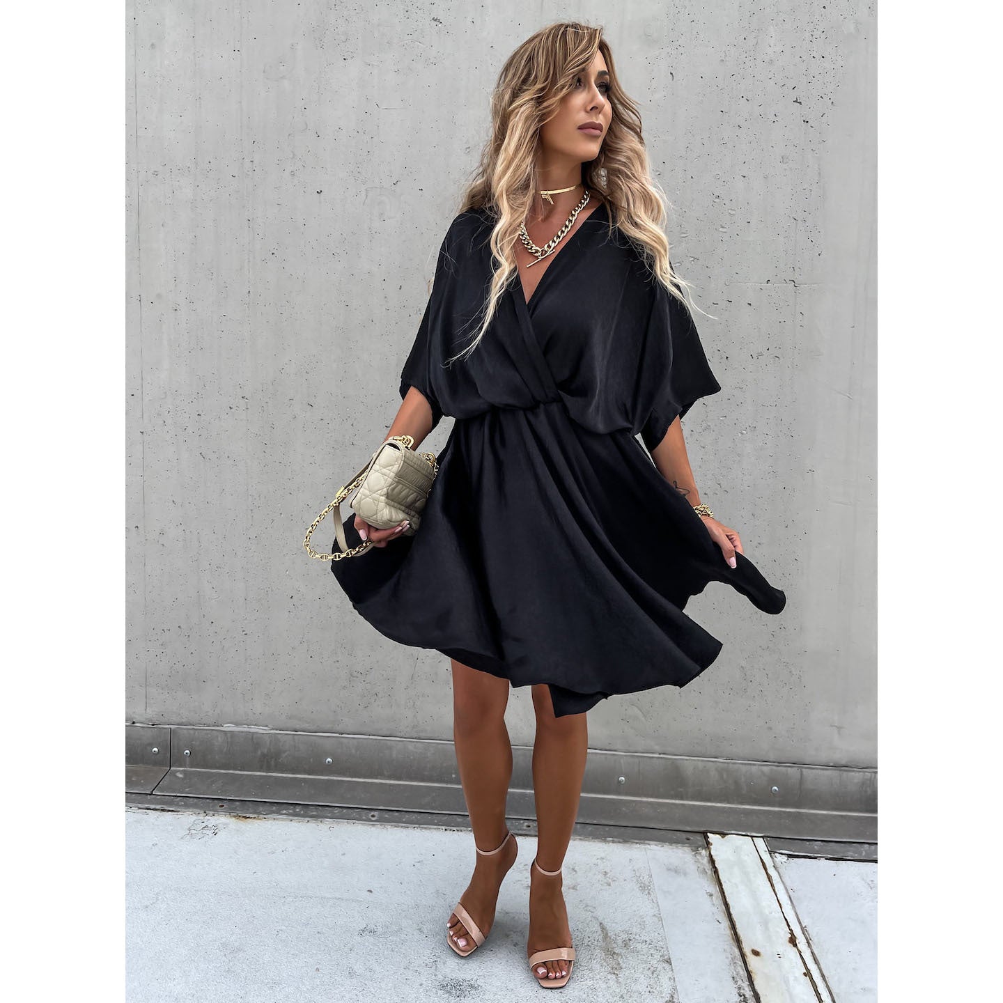 Women's Fluttering Loose Waist Irregular Hem Dresses