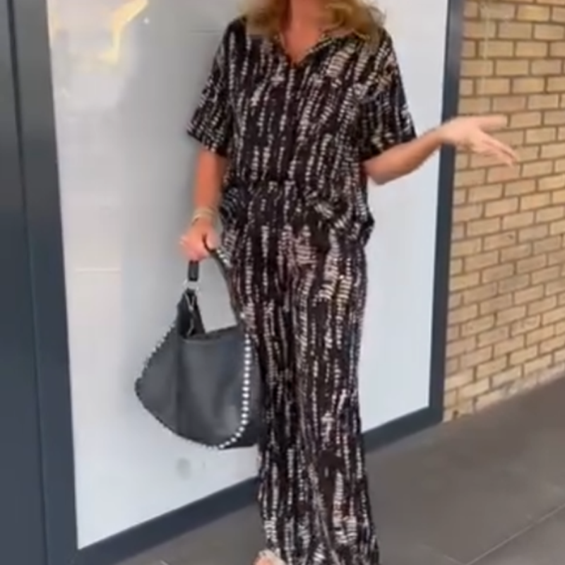 The Best Mother's Day GiftšWomen's Printed Button-Down Shirt & Pants 2-Piece Set