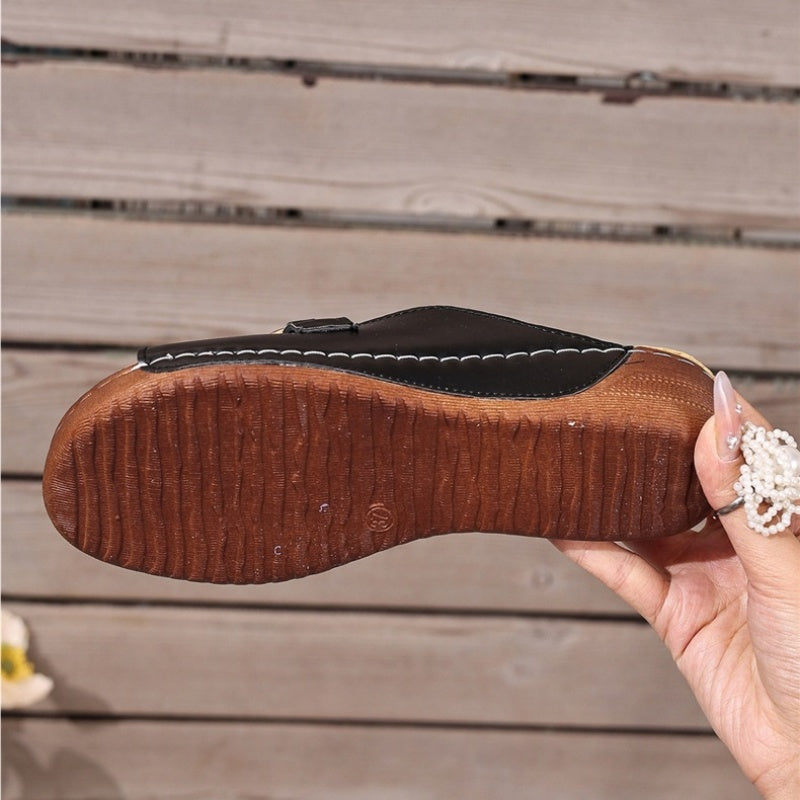 Women’s Fashion Slide Sandals with Chain Detail