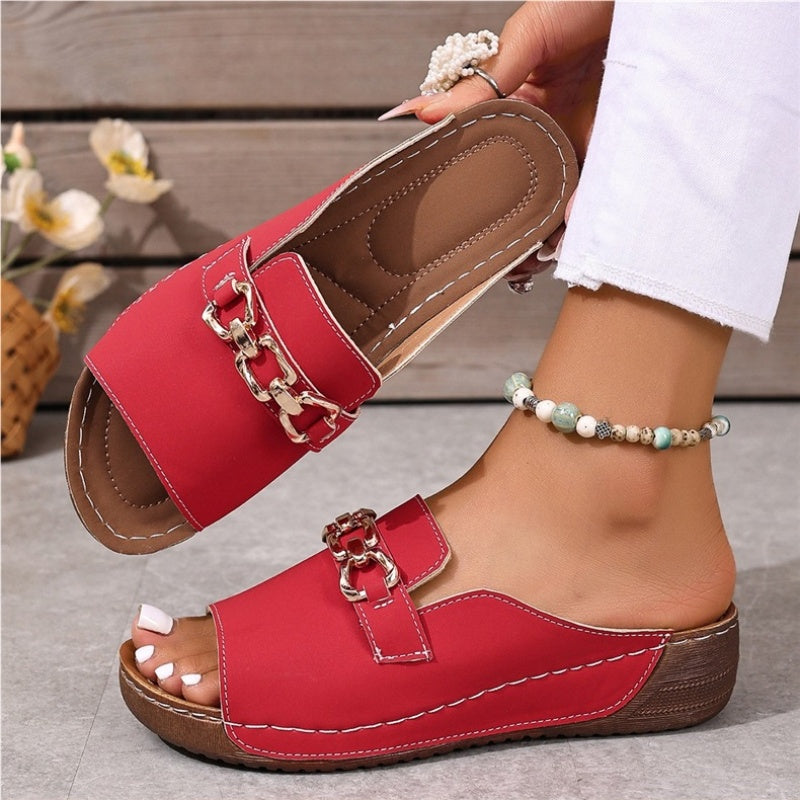 Women’s Fashion Slide Sandals with Chain Detail