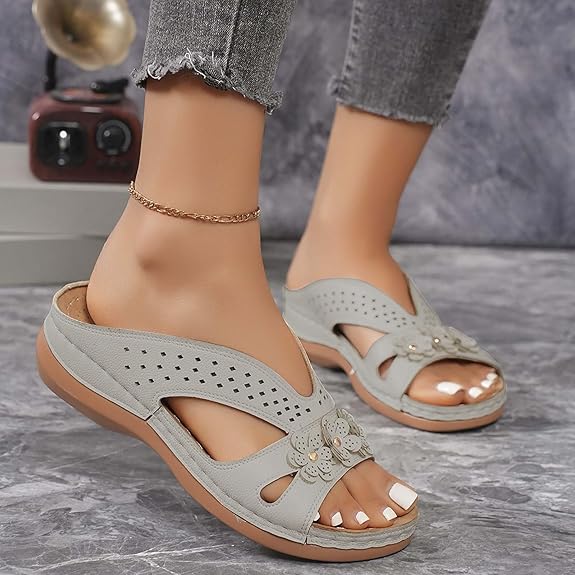 Women's Flower Leather Sandal