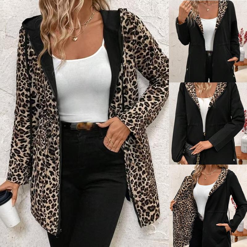 Hooded double-faced leopard print coat
