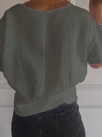 ⏰ Limited Time Offer – 50% Off! 🔥Simple Solid Color V-Neck Half-Sleeve T-Shirt💛