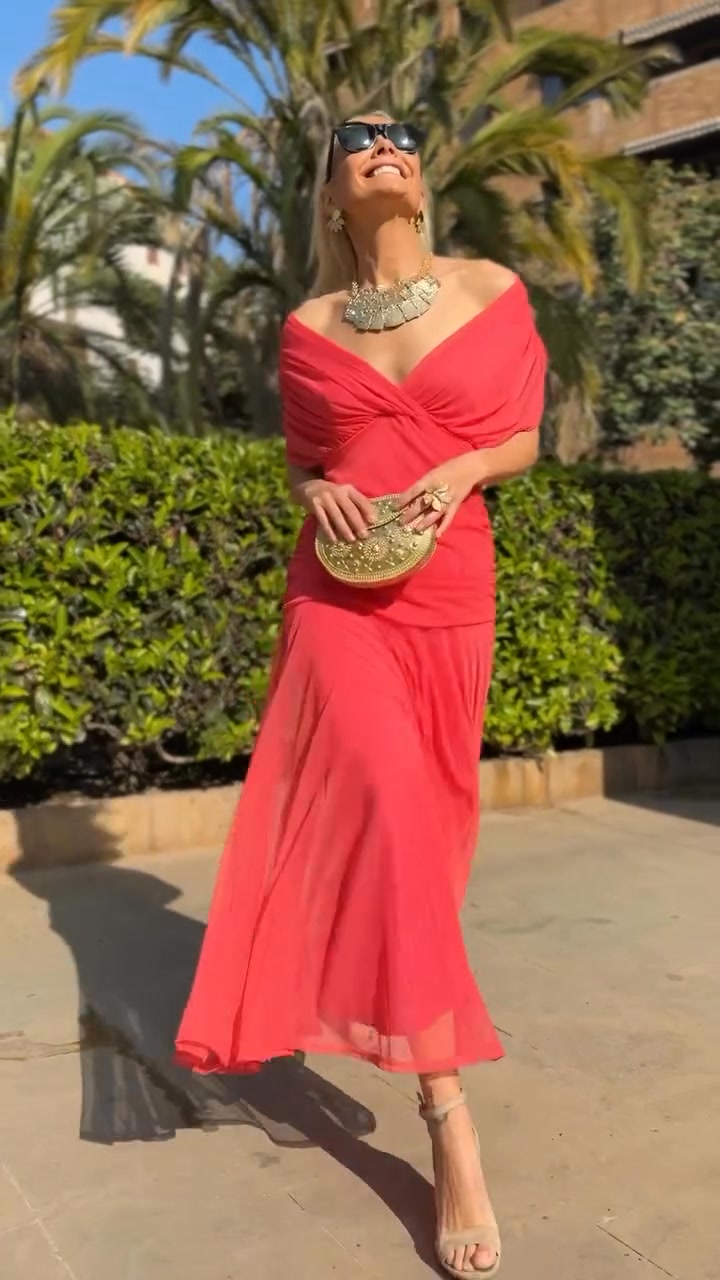 Women's Elegant Mesh Boutonniere Dress