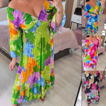 50% OFF💃V-neck Floral Seaside Vacation Loose Dress