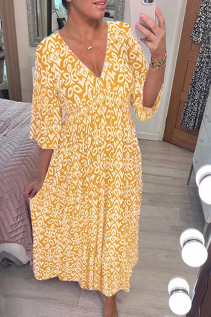 🔥Hot Sale-Free shipping for two pieces🔥Casual print, V-neck long dress, exudes charming appeal!！