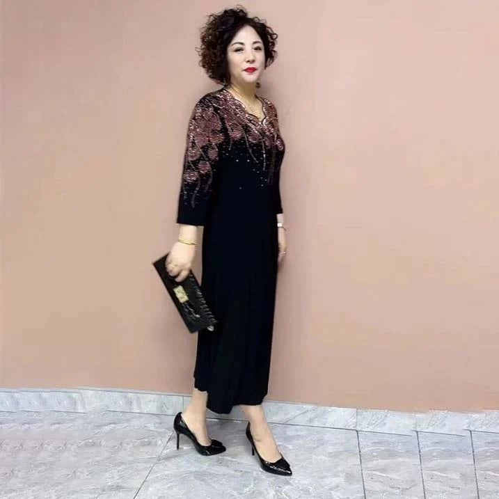 🔥Hot Sale - 48% OFF🔥Women’s Noble Elegant Dress With Glitter Neckline