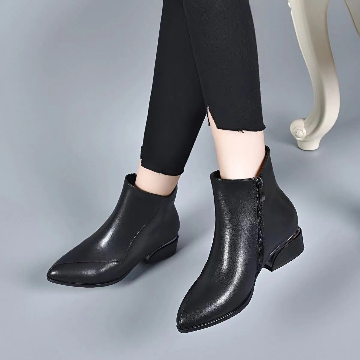 Women's Zipper Chunky Stacked Heel Ankle Boots（50% OFF）