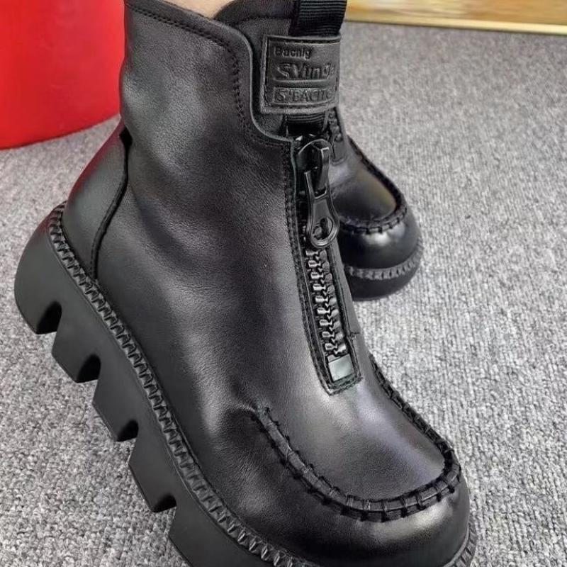 Women's Vintage Warm Waterproof Anti-Slip Leather Boots