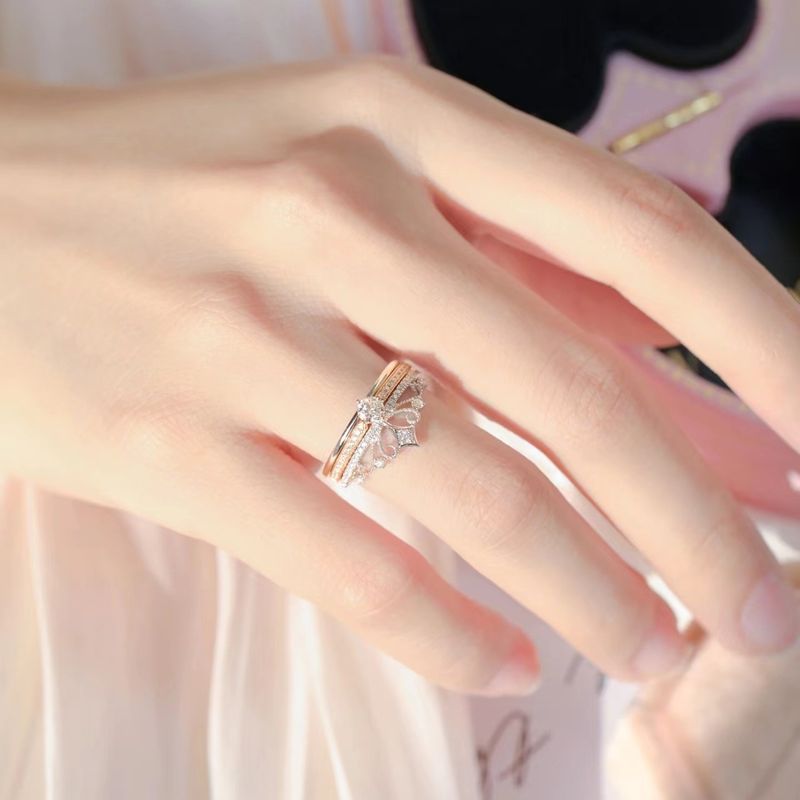 Elegant Crown Zirconia Ring Set