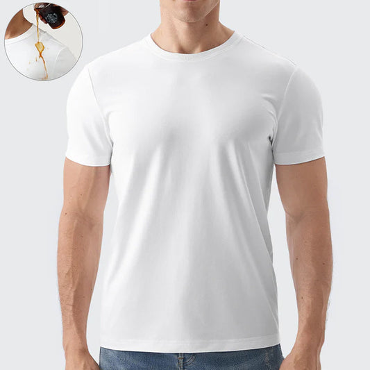 Avslappnad enkel smutsavvisande T-shirt med rund hals för män
