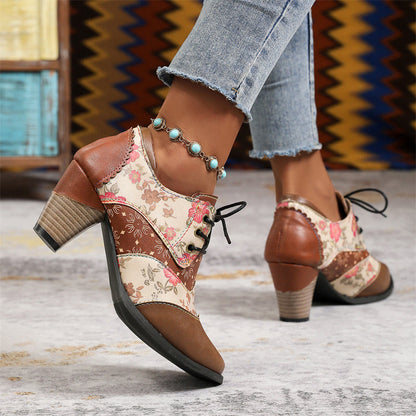 Women's Wingtip Block Heeled Oxfords