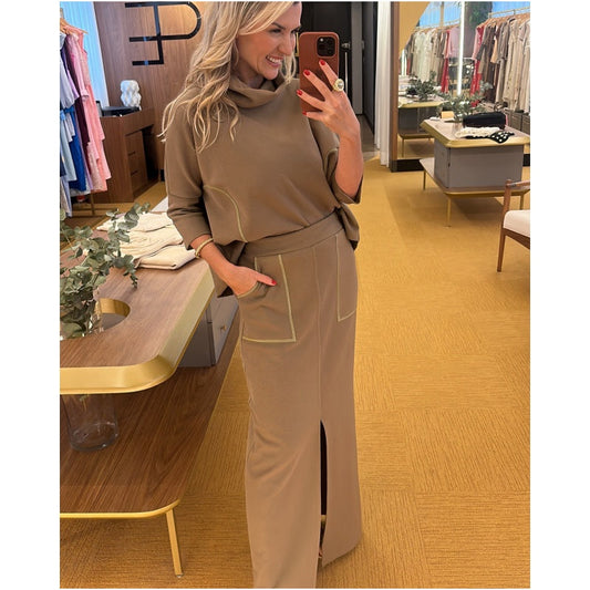 Minimalist Two-Piece Set-Half-Sleeve Top & Split Hem Skirt