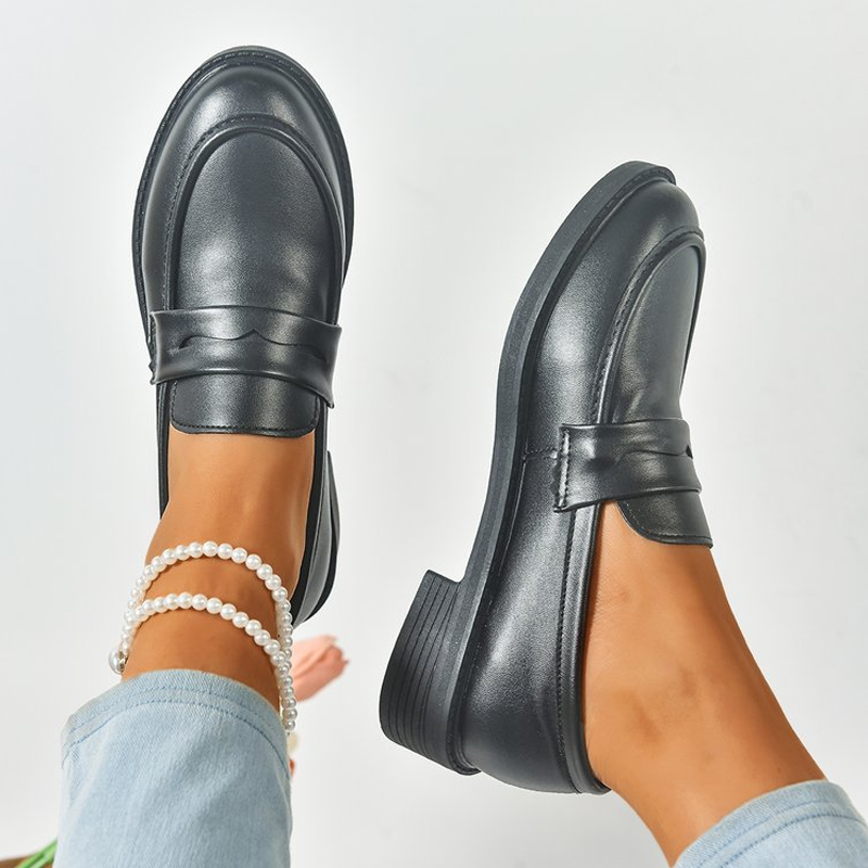 Women's Classic Slip-On Loafer