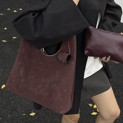 Lightweight Retro Shoulder Tote with Matching Pouch