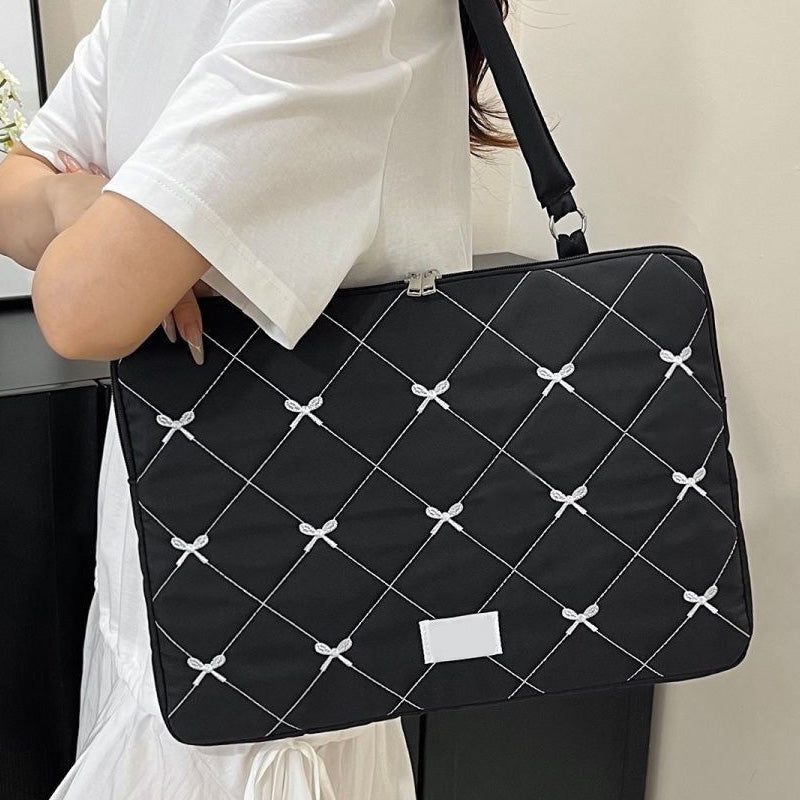 Stylish laptop sleeve for women