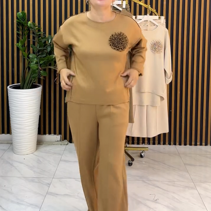 🔥New arrivals offer-Women's Asymmetrical Hem Top and Wide-Leg Pants Set