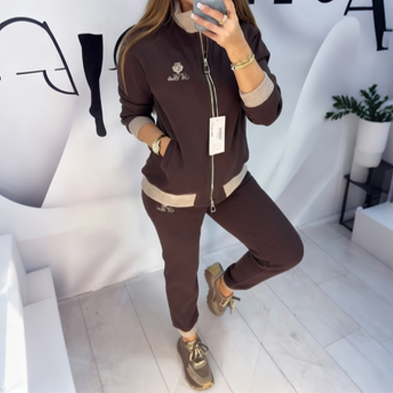 Women's Plush-Lined Slim-Fit Tracksuit Set