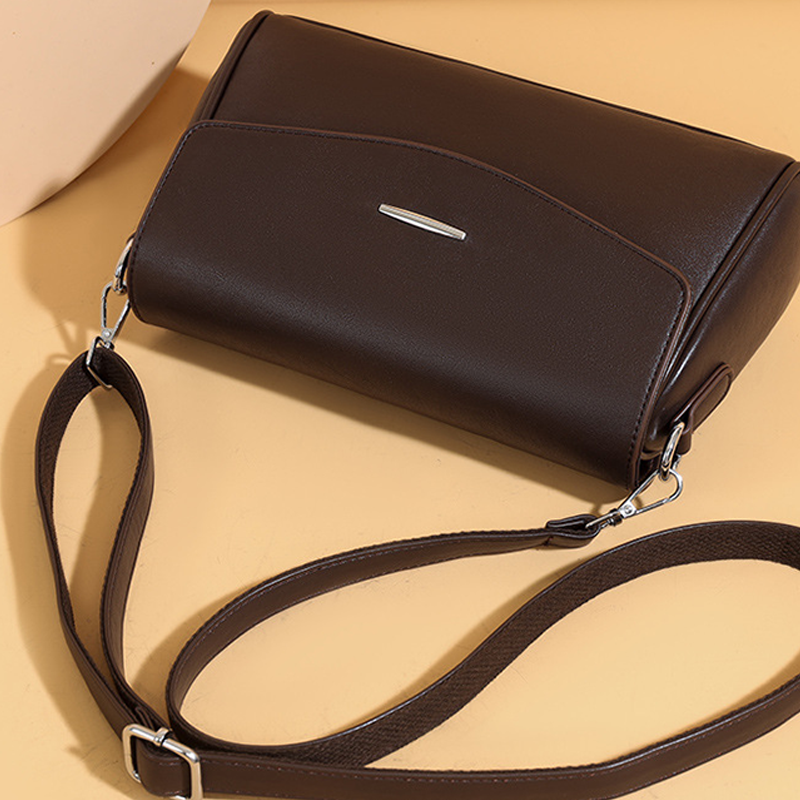 Women's Classic Crossbody Bag with Flap