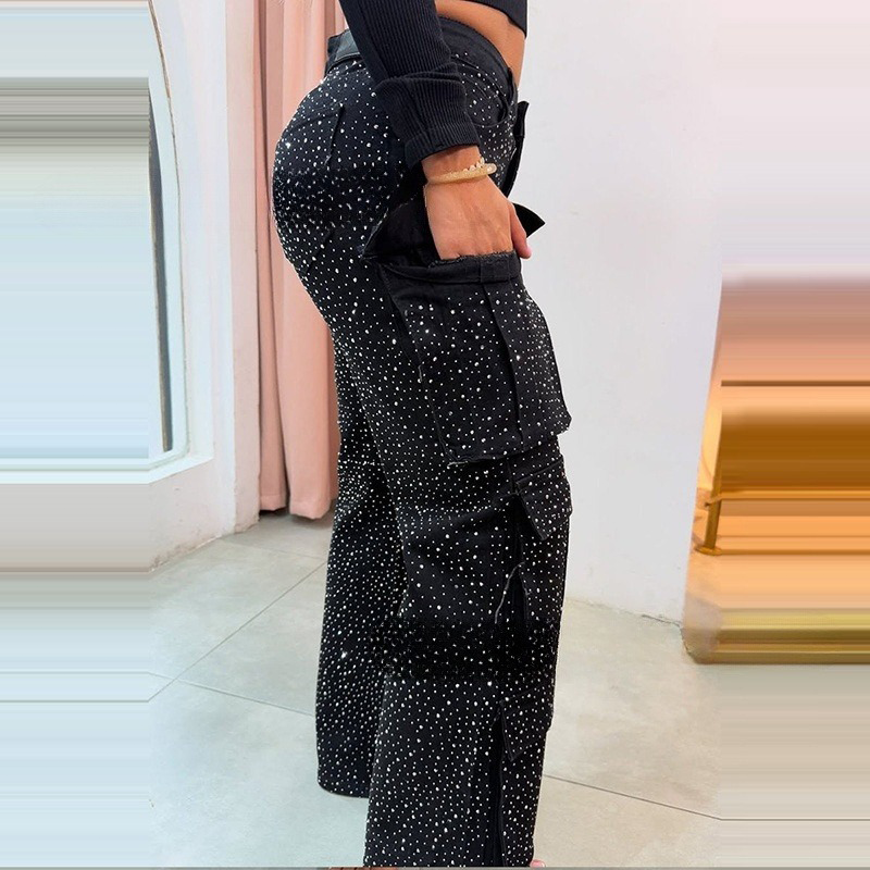 ✨💎 Multi-pocket style meets rhinestone sparkle!