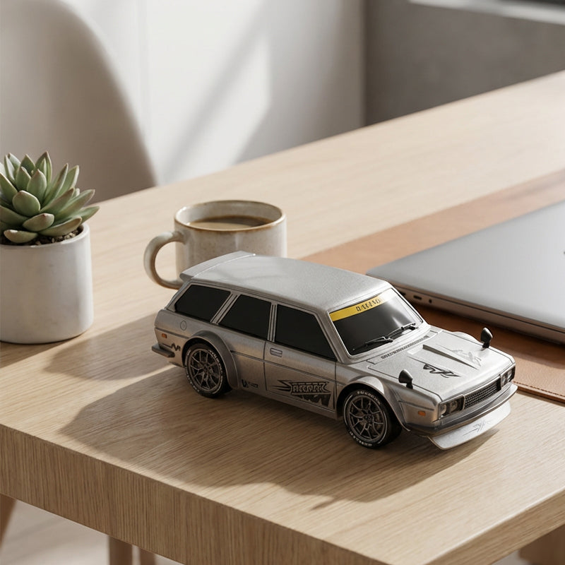 1:24 Scale RC Drift Car with LED Lights