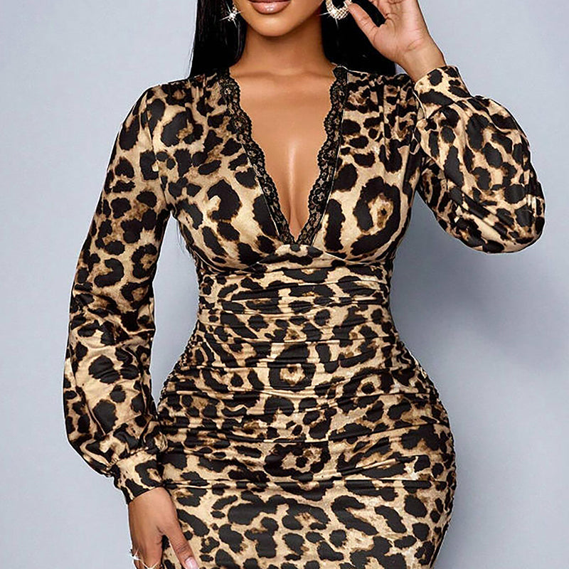 📢📢49%  OFF !! ⏰Women’s Lace Leopard V-Neck Lantern Sleeve Mid-Length Dress