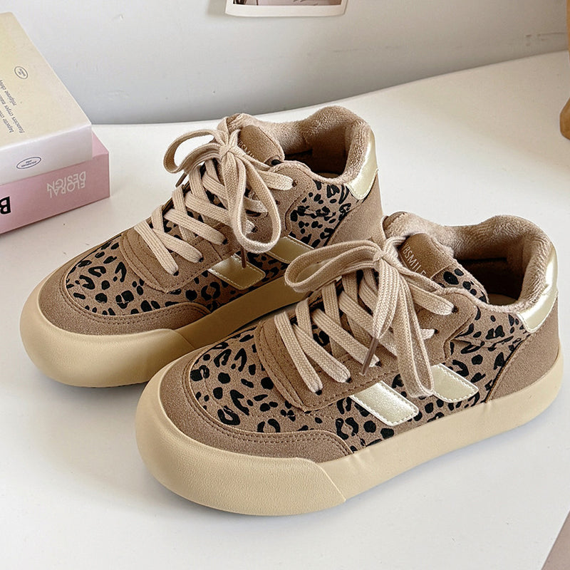 Women's Retro High-Top Skate Shoes