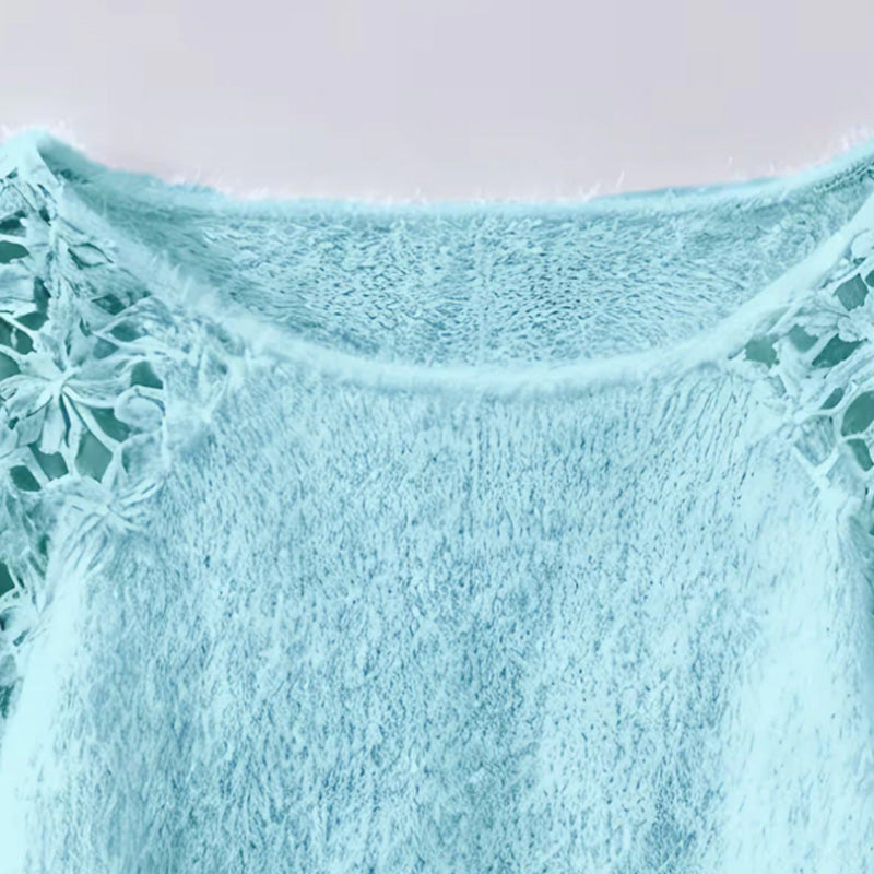 Women's open-shoulder sweater with lace