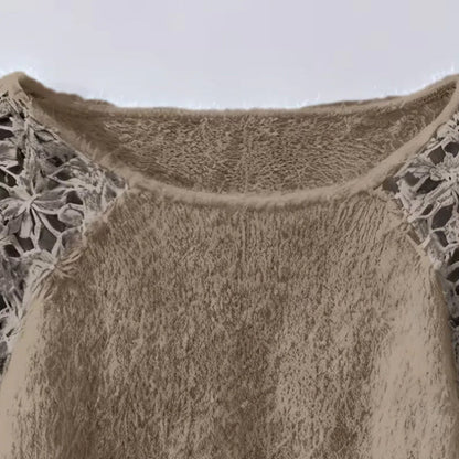 Women's open-shoulder sweater with lace