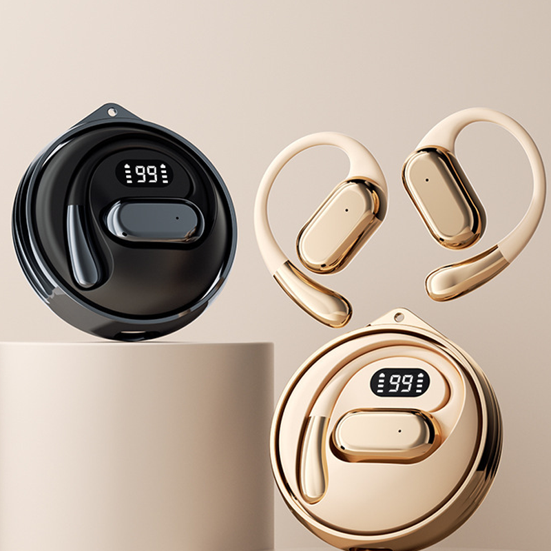 Clip-On AI Translator with Portable Charging Case