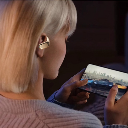 Clip-On AI Translator with Portable Charging Case