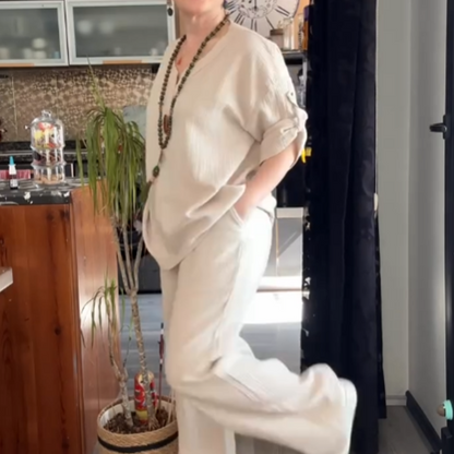 ✨👗Effortless Chic: Women's Comfortable Roll-Tab Sleeve Loungewear Set